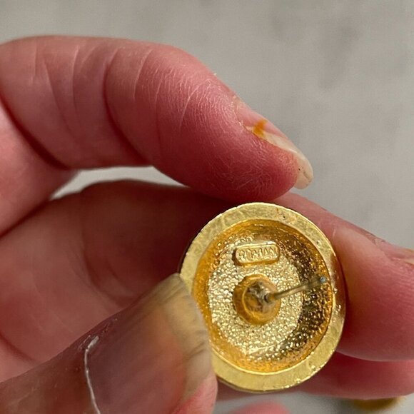 Vintage 90s Roman Black Enamel Mabe Faux Pearl Circle Dome Pierced Earrings - Picture 6 of 7